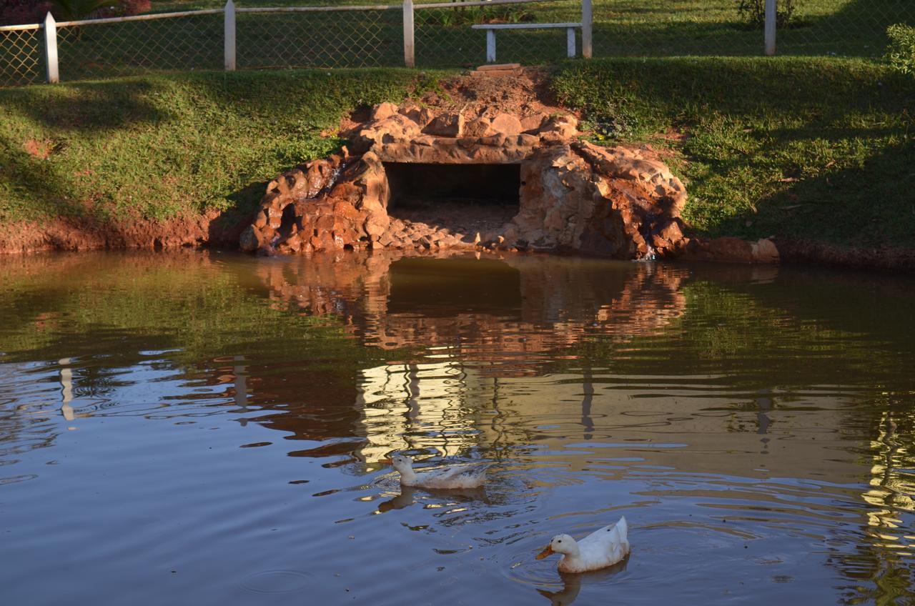 Pousada Coqueiro Verde Minas Gerais Mateus Leme Exteriör bild